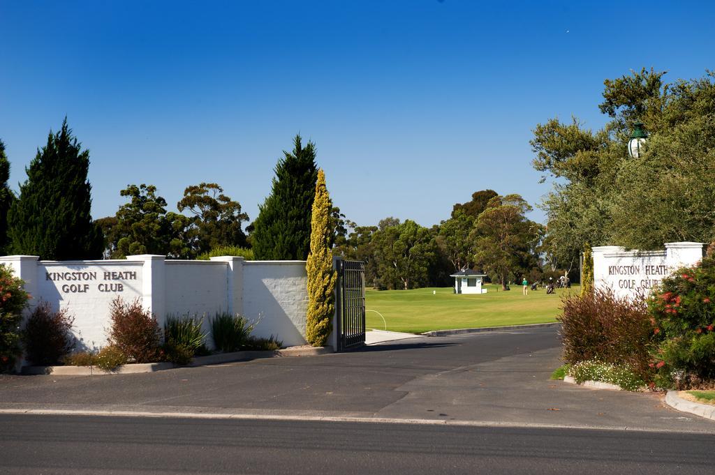 Quest Moorabbin Aparthotel Heatherton Exterior photo